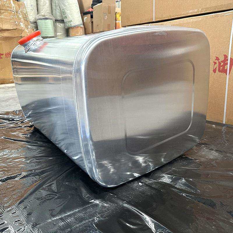 原厂重汽东方陕汽解放豪沃货车铝合金油箱厂家副油箱规格配套油箱
