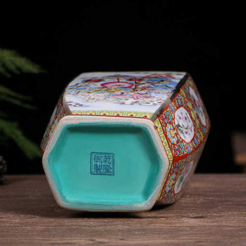 景德镇陶瓷花瓶珐琅彩人物六方瓶仿古中式瓷器装饰品摆件工艺品