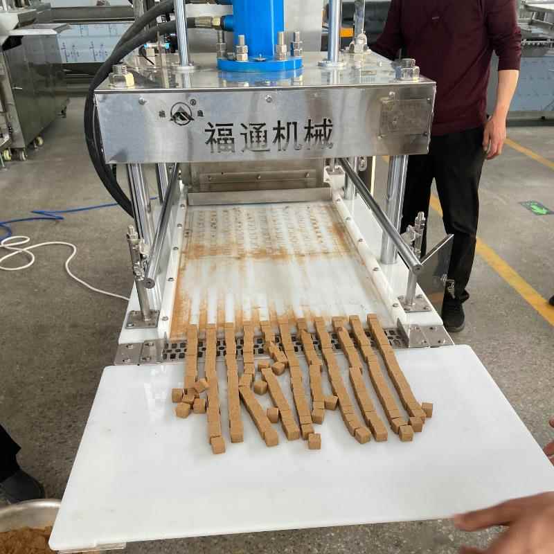 福通六神曲动机自上料半夏器曲压块机 大HEM小形 状可定全自动建