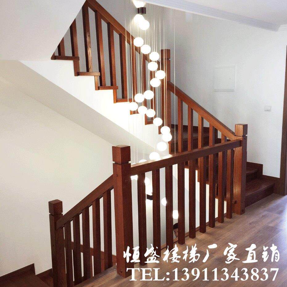 北京实木楼梯护栏别墅复式阁楼踏步扶手旋转楼梯定制家用楼梯
