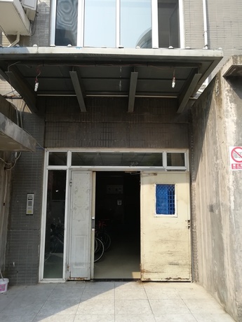 远见名苑三期15号楼21层2105室