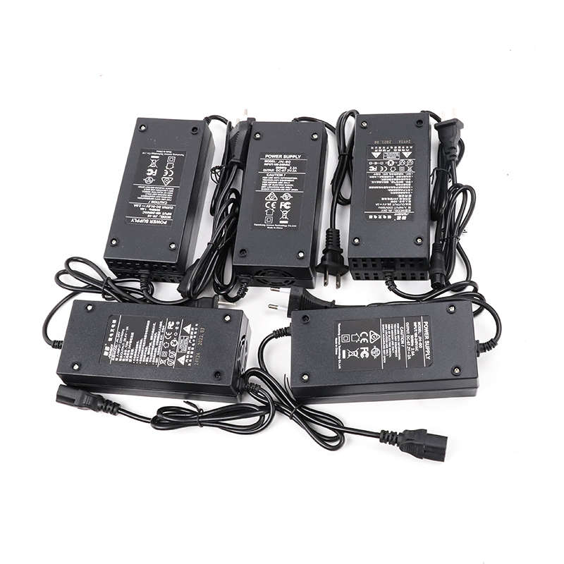 电动滑板车折叠电动车锂电池充电器 24v36v48v飞诺充电器航空头