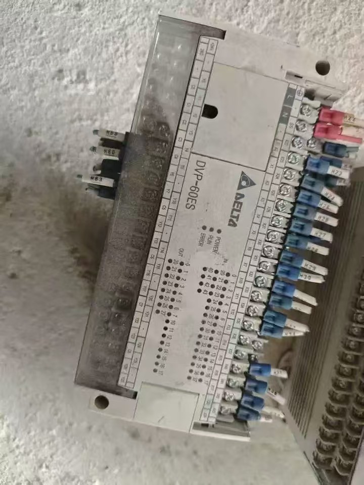 1月20日北京【京械14】单位淘汰报废处置plc两个网络拍卖公告