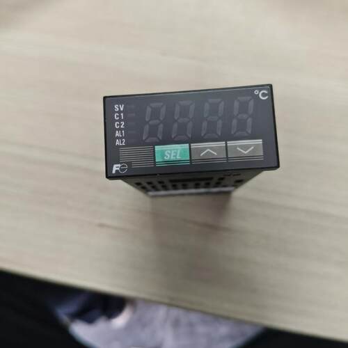 温控表PXR3TCY2-FN000PXR3TAY2-FN000PXR3TEY2-FN000