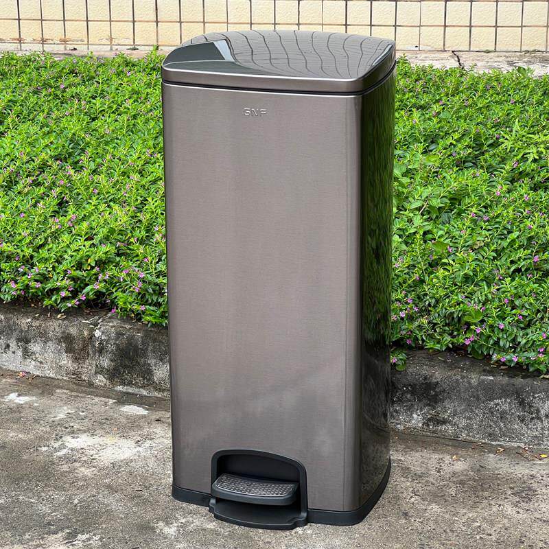 南方GNF不锈钢脚踏垃圾桶30升大容量家用20L厨房客厅50L走廊有盖