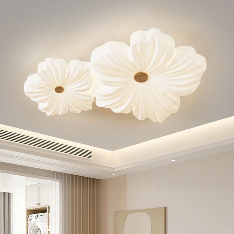 花朵客厅灯吸顶灯奶油风花瓣主卧室灯温馨儿童房餐厅灯具现代简约