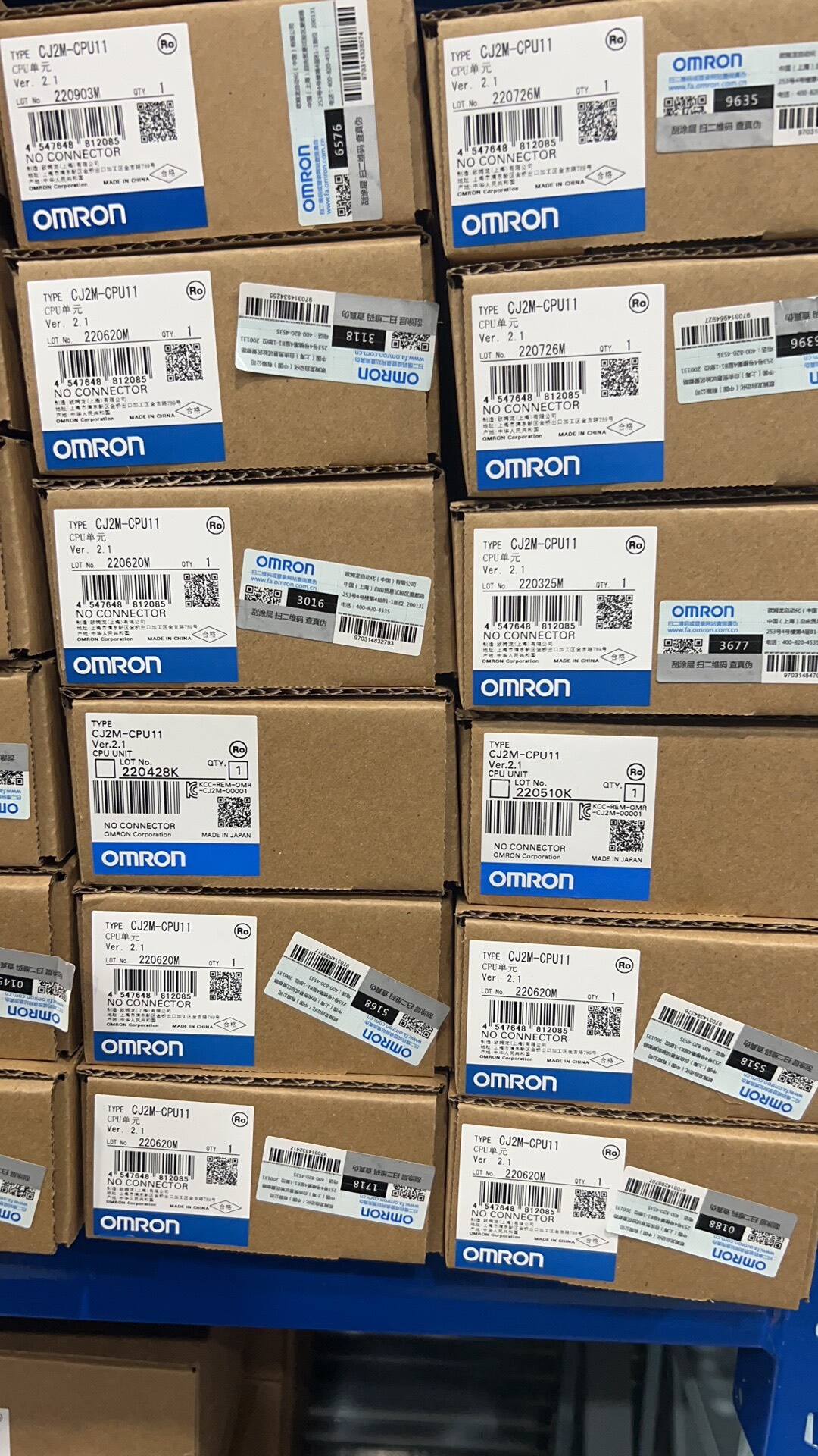 CJ2M-CPU11 欧姆龙 OMRON CPU模块 全新原