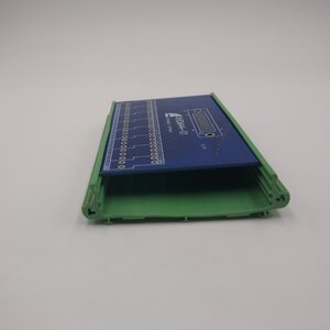 生产卡槽电子板专用塑料电路板支撑板符合材料制作