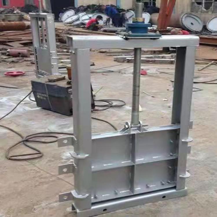 手动机闸一体钢制闸门 外形尺寸770*1500mm 配置QL20KN螺杆启闭机