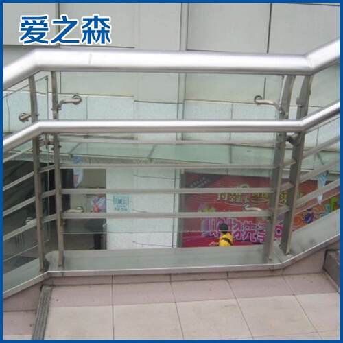 专业提供优良不锈钢楼梯扶手品质金属玻璃护栏定制
