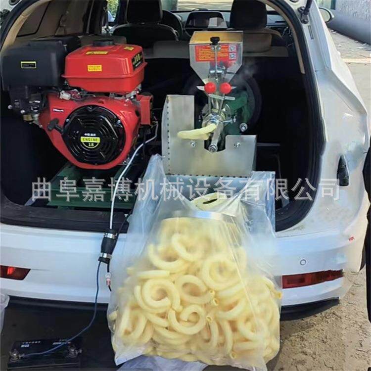 放在小轿车的江米棍机 整粒玉米爆花机 海参型汽油食品膨化机