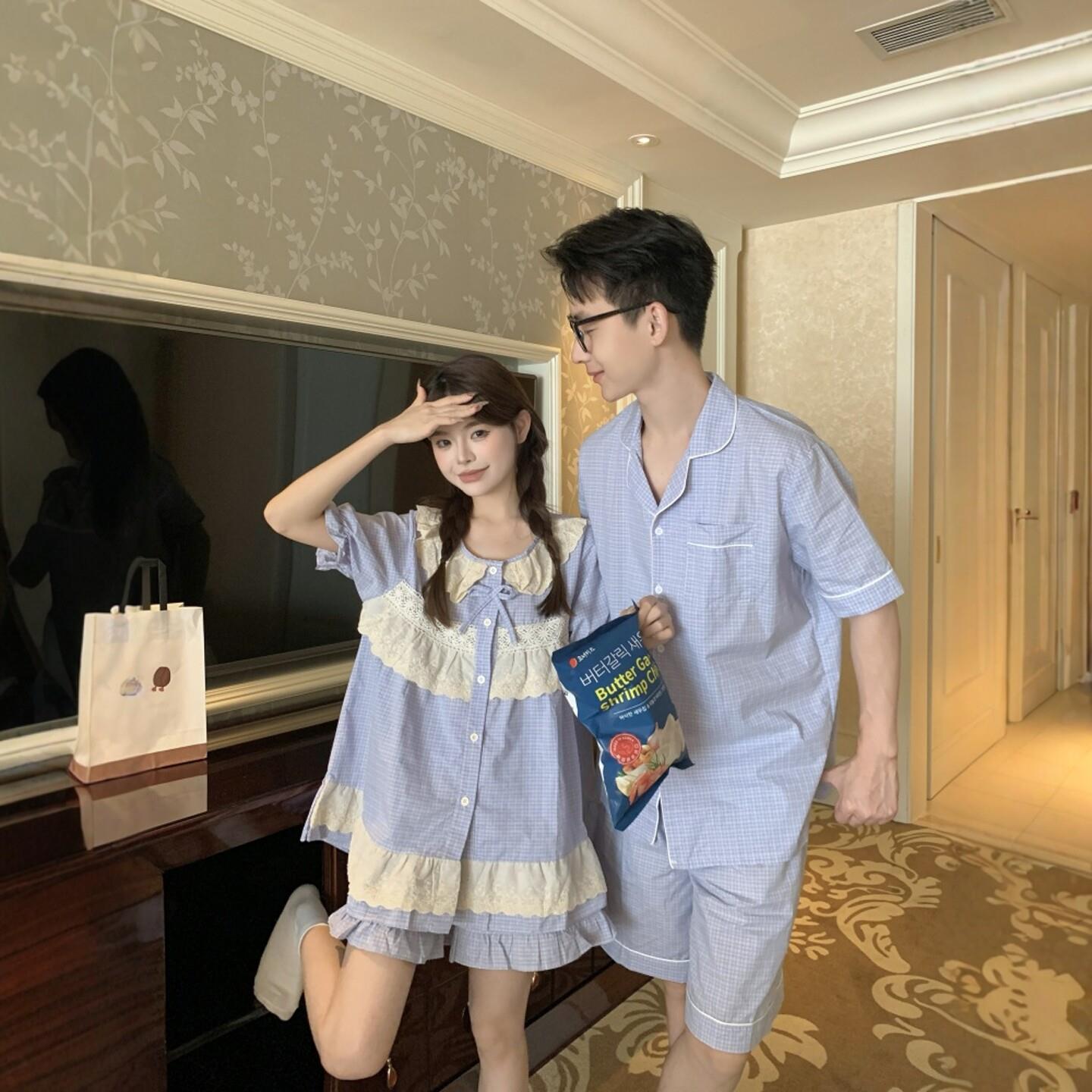 甜美蕾丝边格子情侣睡衣夏季2026新款短袖短裤一男一女家居服套装