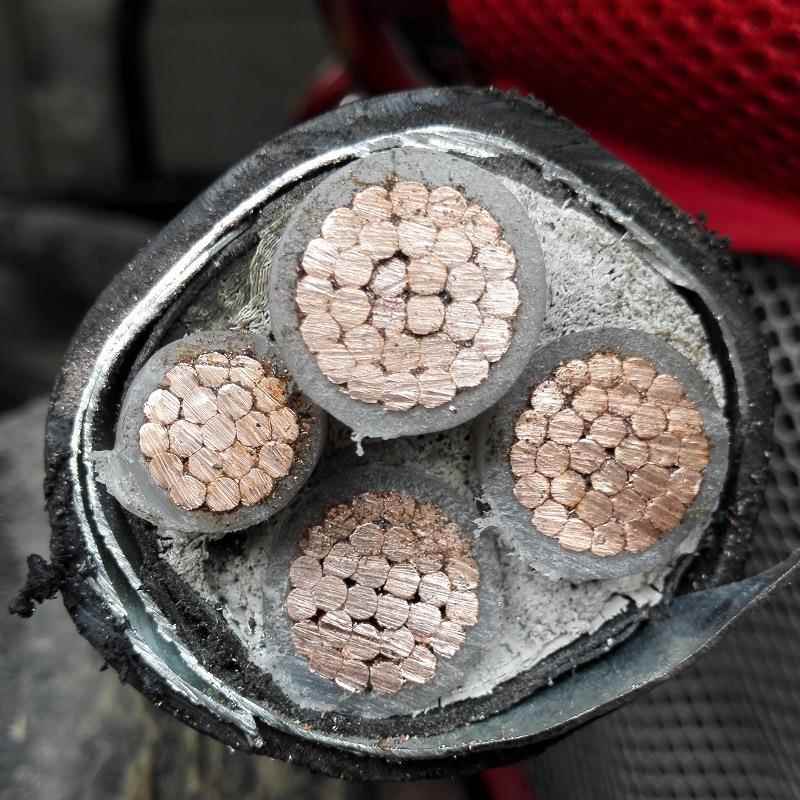 电缆YJV22铠装电缆3*240+1*120地埋4芯240平方带铠铜芯电缆线