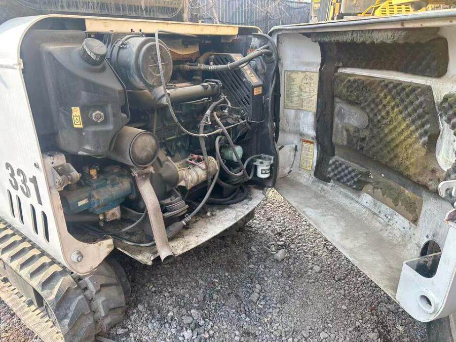 4月6日郑州工程机械山猫331挖掘机一辆网络拍卖公告