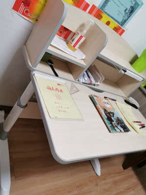 帕默儿童学习桌怎么样?质量坑质量差?这些是真实吗