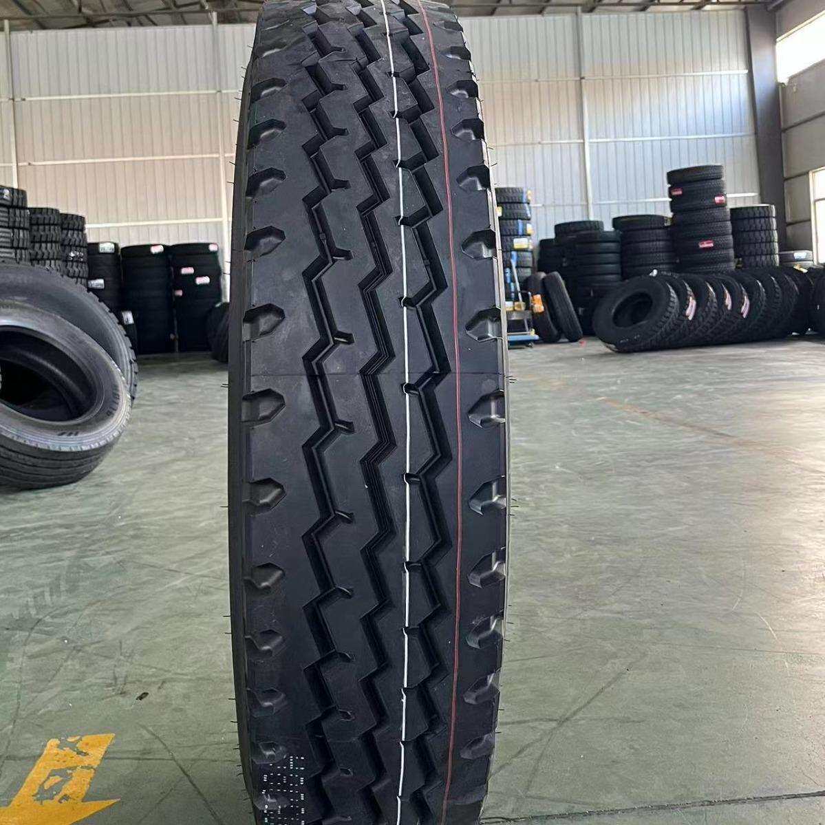 全出口1000r20钢丝轮胎077012扎00R2卡车货车钢丝胎耐磨耐刺内销