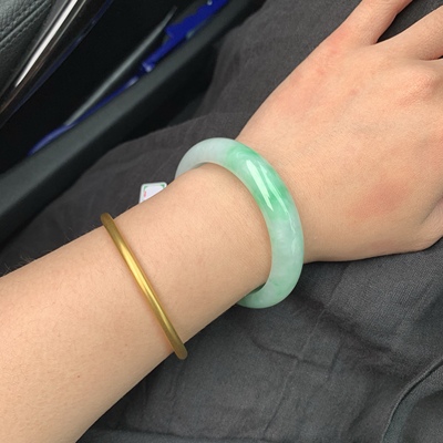 调查心得使用评测印象翡翠手镯怎么样，豪8印象S8翡翠手镯真假鉴别？