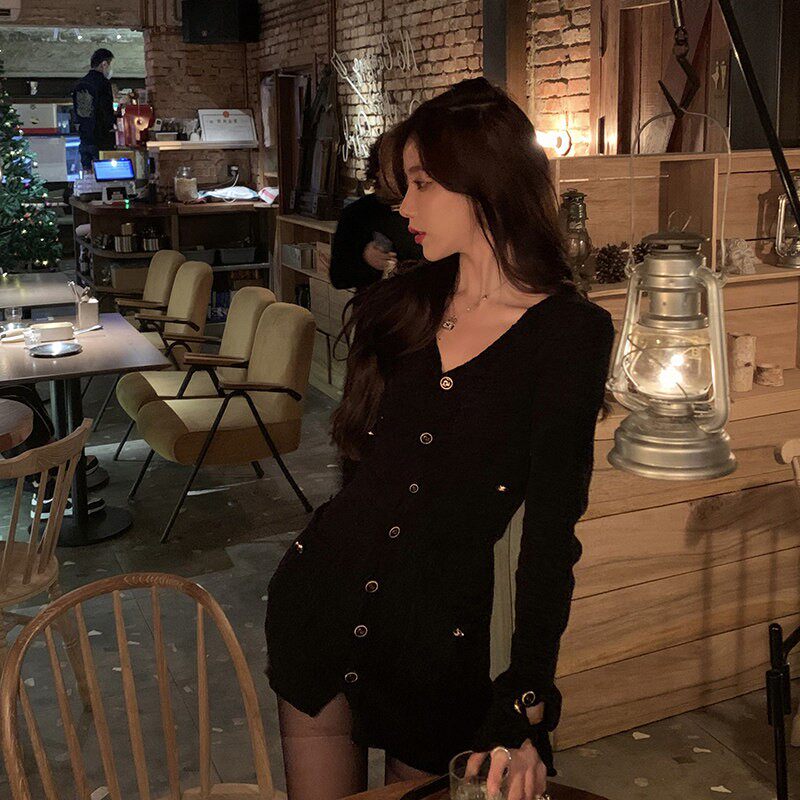 FAshi 秋冬新款黑色性感气质V领针织连衣裙女修身显瘦包臀长裙子