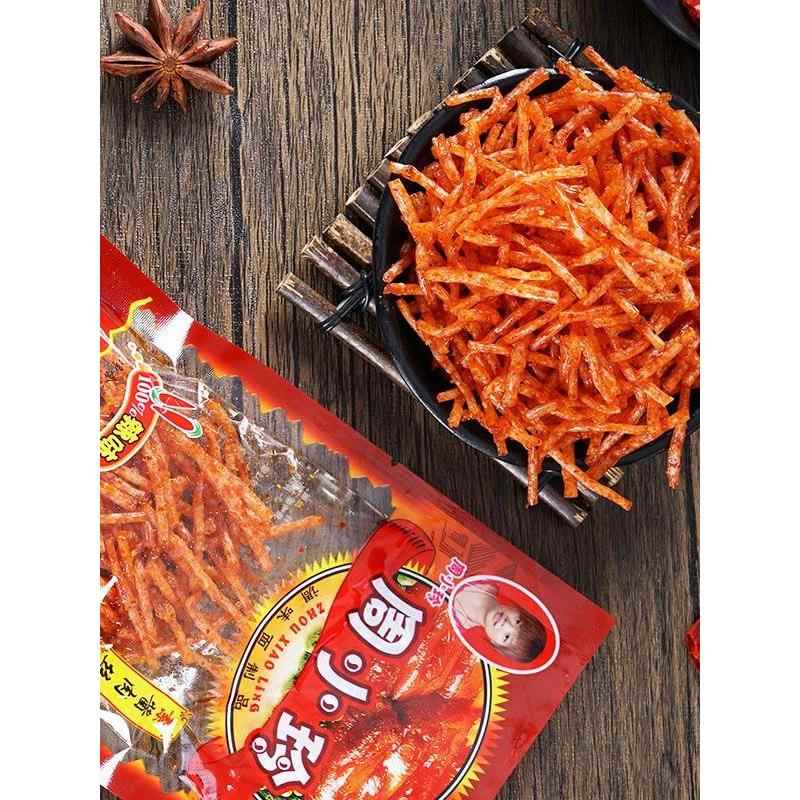 现货周小玲臭干子辣片素酱肉丝辣条儿时经典8090后童年怀旧零食大