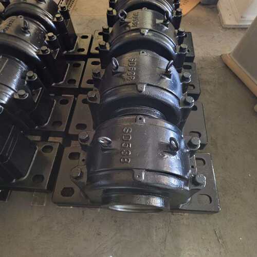 现货供应SD534SD538四螺栓剖分式轴承座