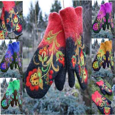 Women's Thick Colorblock Embroidery Warm Christmas Gloves