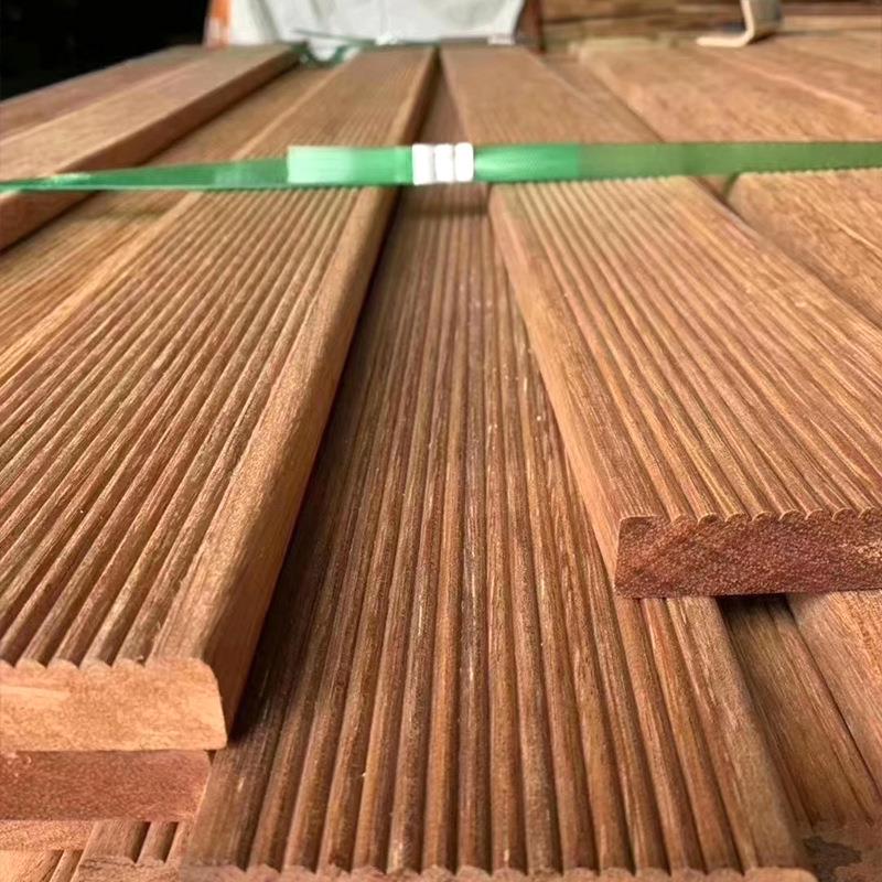 印尼菠萝格户外地板室外防腐木地板庭院花园防腐防虫处理