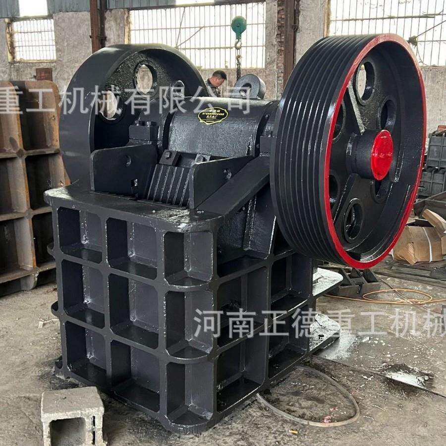 厂家直供300*500颚式破碎机鹅卵石煤矸石破碎比大出料均匀现货发