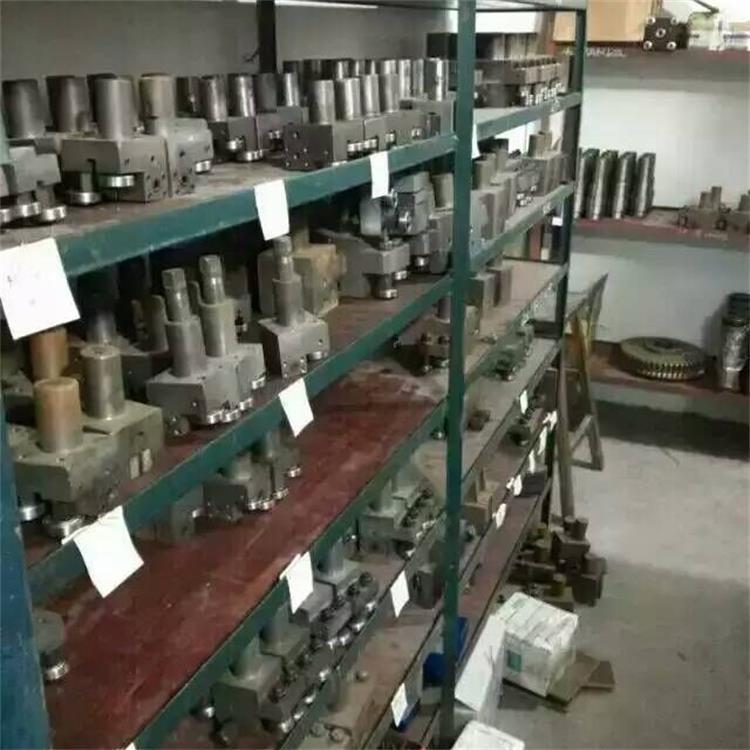 锯配件/条带锯床/导向头/导向床器定/锯夹各品牌锯/锯床锯夹具可