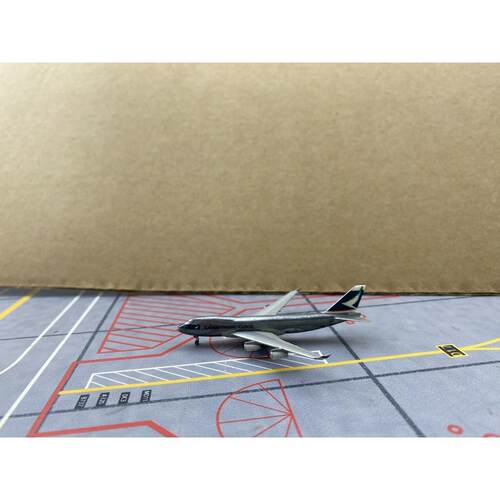 Hogan 1/1000合金成品小飞机模型 国泰航空Boeing 747-400F B-HUL