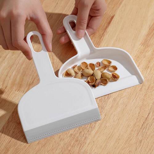 Mini Desktop Broom and Dustpan Set, Child-Specific Cleaning