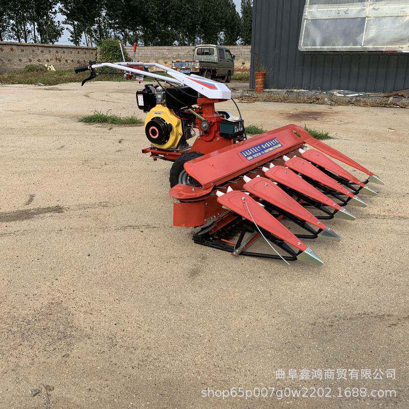 整齐排放割晒机拖拉机收大豆割晒机汽油自走割晒机