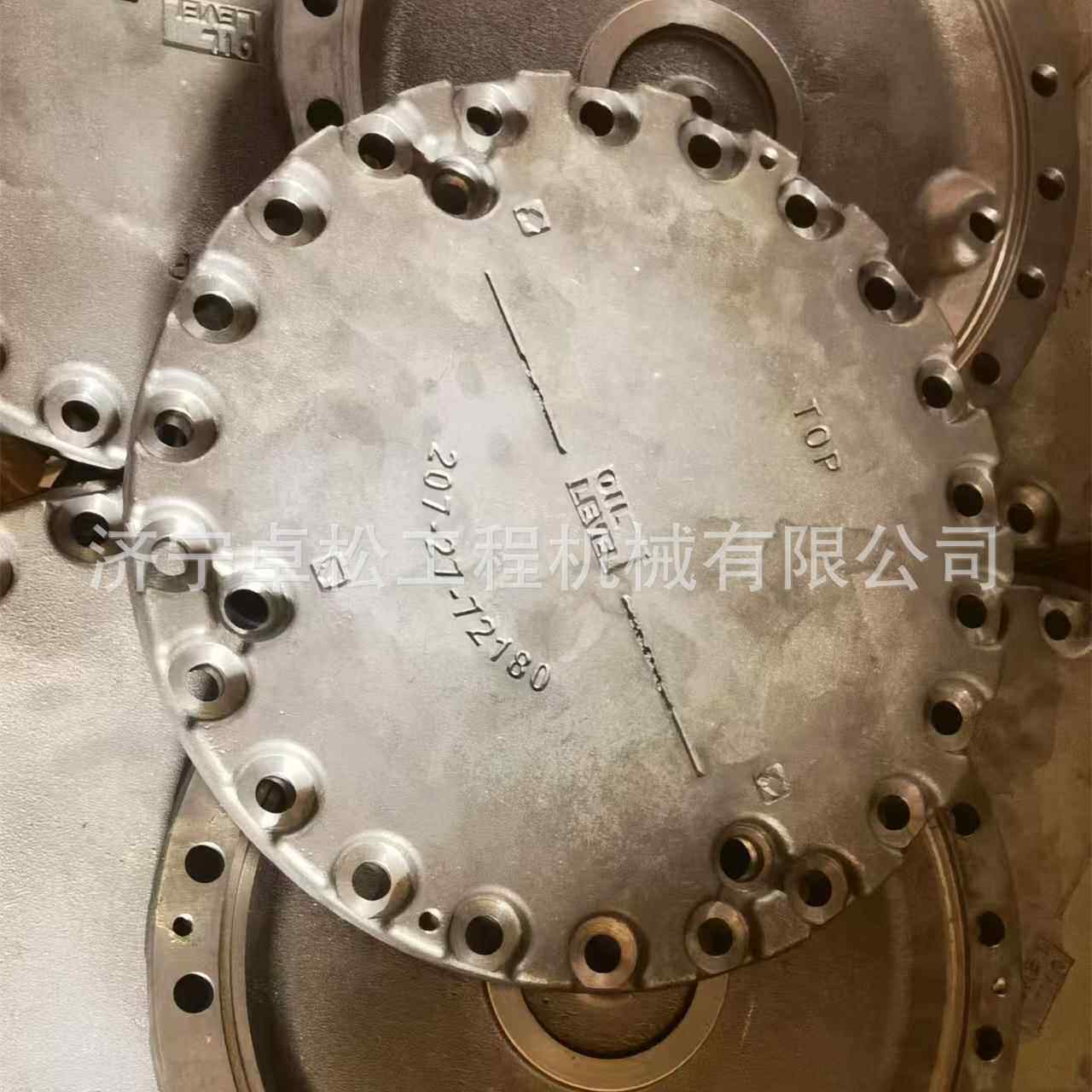 小松推土机D85EX-15行走减速机边盖154-27-72172用于推土机配件