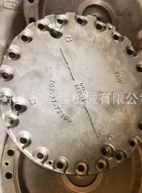 小松推土机D85EX-15行走减速机边盖154-27-72172用于推土机配件