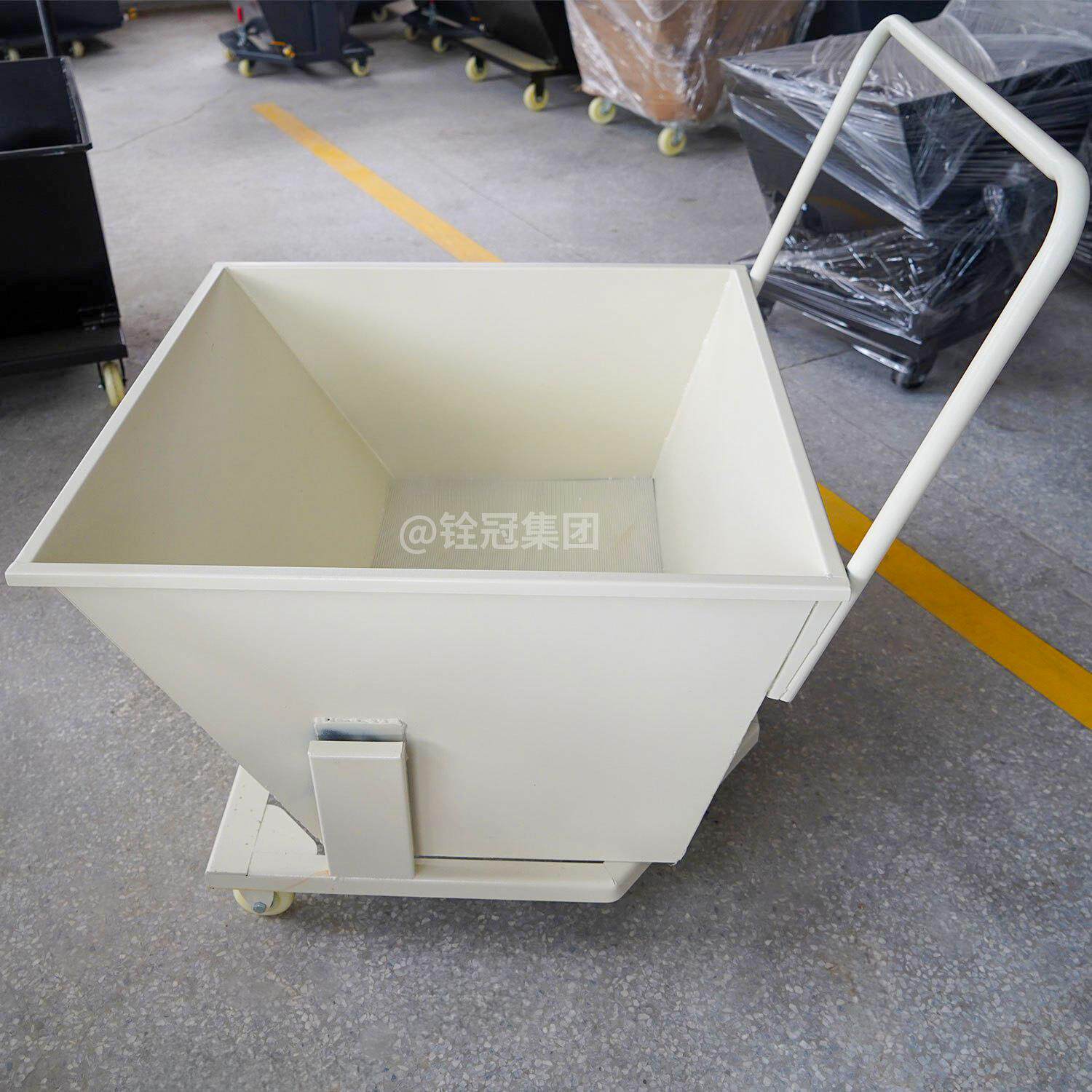 铨冠搬运车工业集屑手推斗车叉车工具车式排屑机铁屑车自卸翻斗车