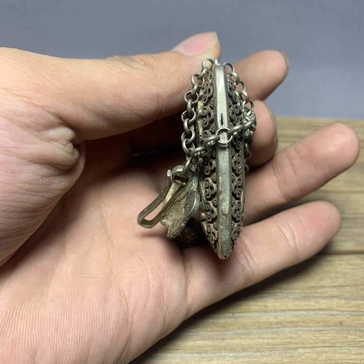仿古古玩古董银器 福寿银香囊镀银精铸镂空雕刻精美复古装饰银器