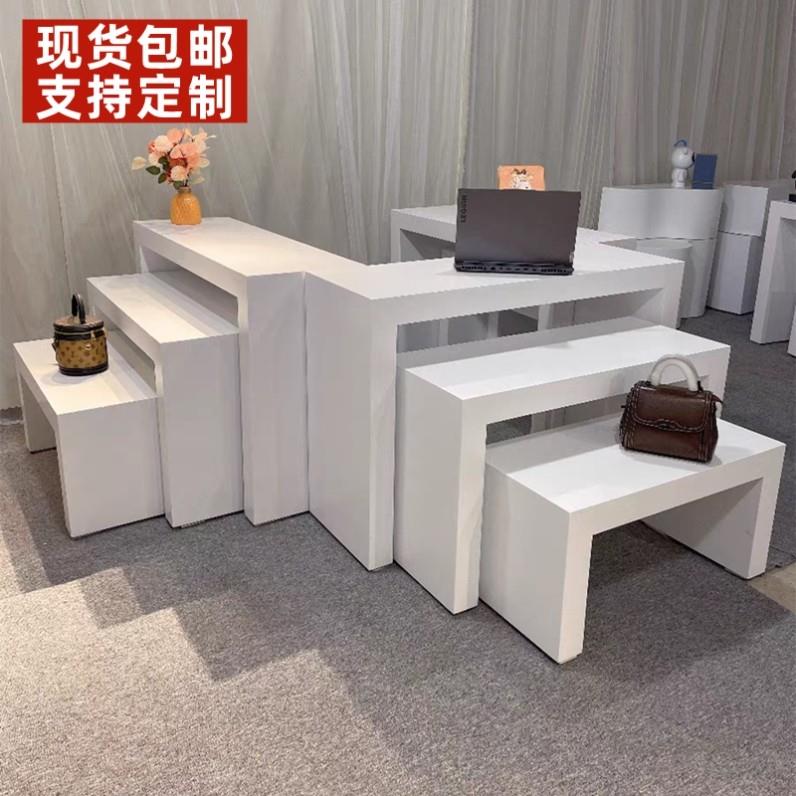 手机电脑体验台品鉴台智能展示台中岛产品服装店定制展示桌