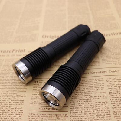 海星Z2手电筒SST40W灯珠中头泛光版 超亮远射可携式户外家用可充