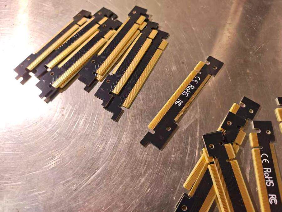 4月18日北京【京械5454】双面镀金金手指废料一批共24斤网络拍卖公告