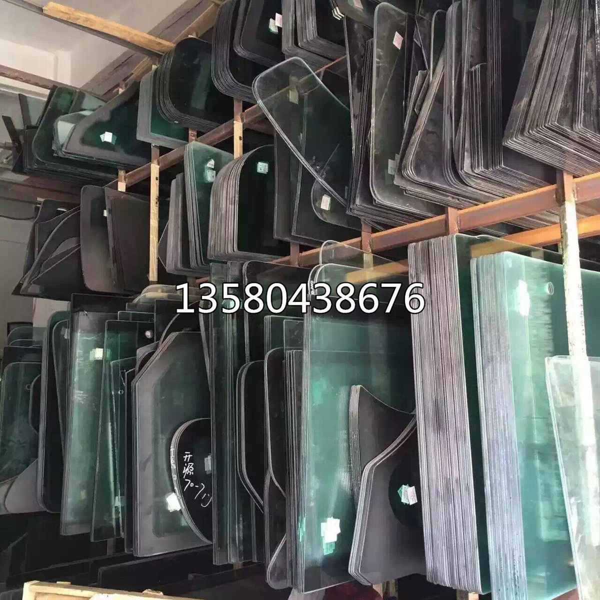 左右- 5于120门窗 档前上下 小松220档后200100 pc60挡风玻璃适用