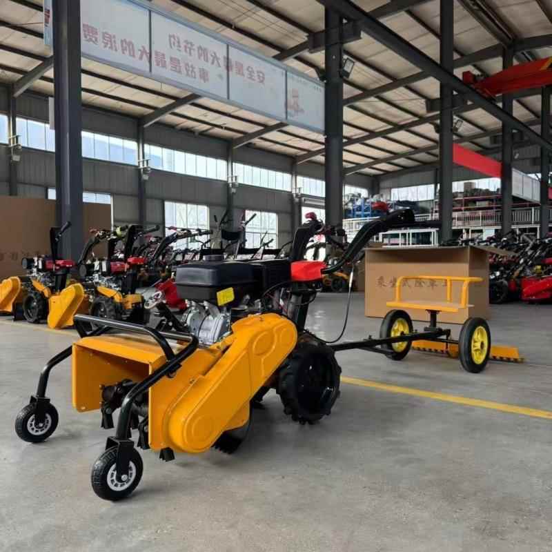 新型四驱除草机旋耕双离合自走式碎草还田机开沟除草果园打草割草