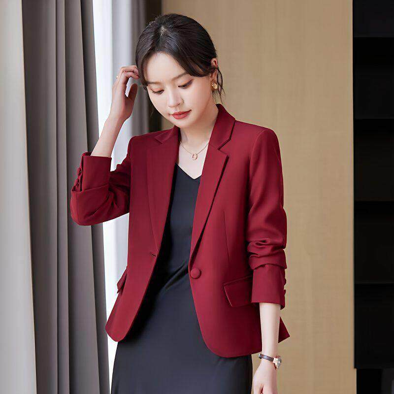 酒红色西装外套女春秋2026新款宴会休闲修身小个子短款女士小西服