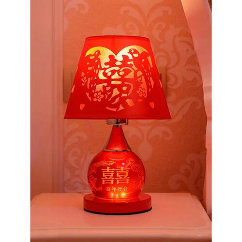 婚房装饰台灯家用卧室床头灯红色结婚室内灯具婚庆用品结婚喜庆