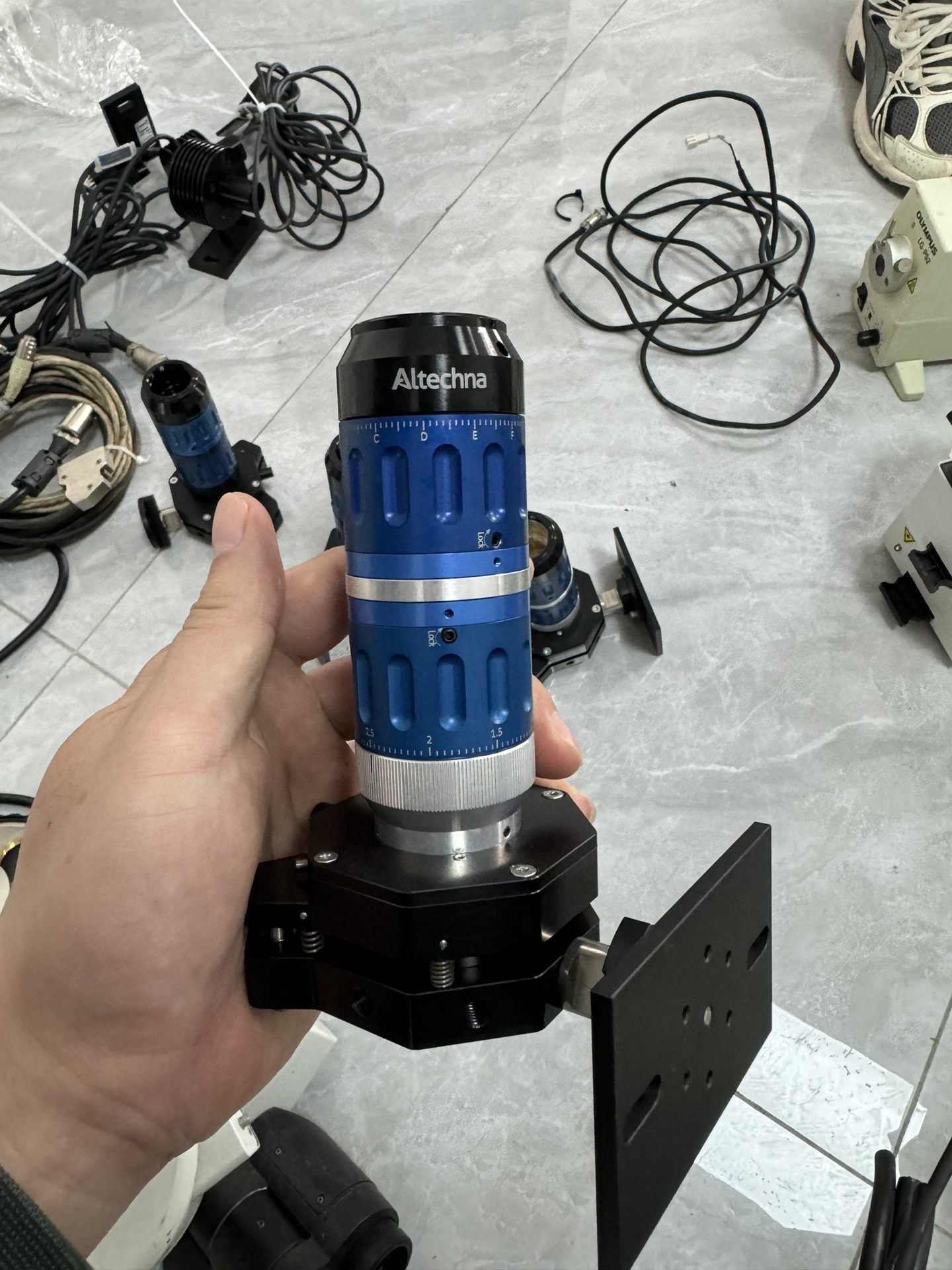 自用 ALTECHNA 扩速镜，波长范围 343-355nm