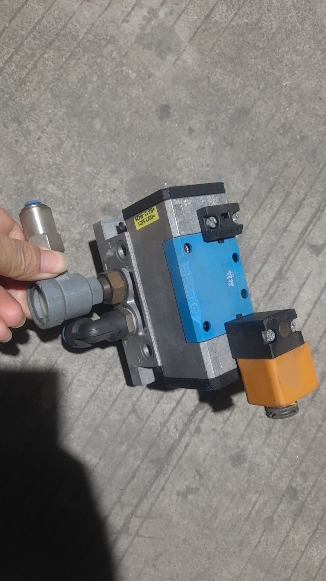 费斯托电磁阀MDH5    43311 B402