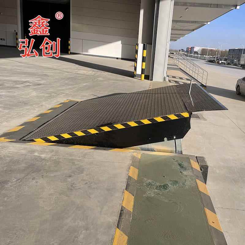 6 8 10吨固定式登车桥 物流仓储装卸货升降平台 月台调节板 装车