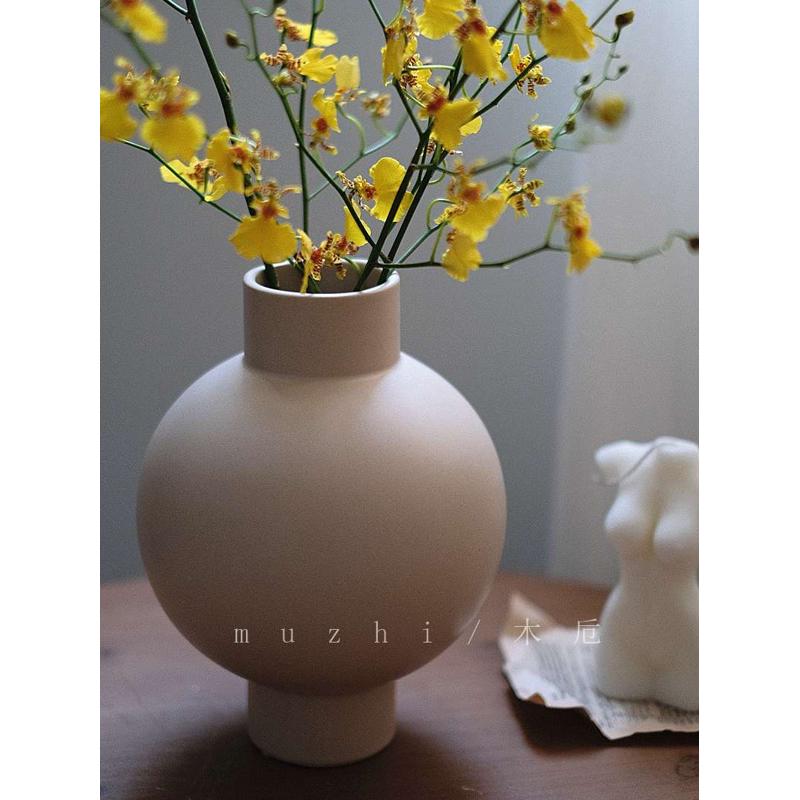 高级感奶茶色陶瓷花瓶轻奢客厅插花鲜花干花法式小众创意几何摆件