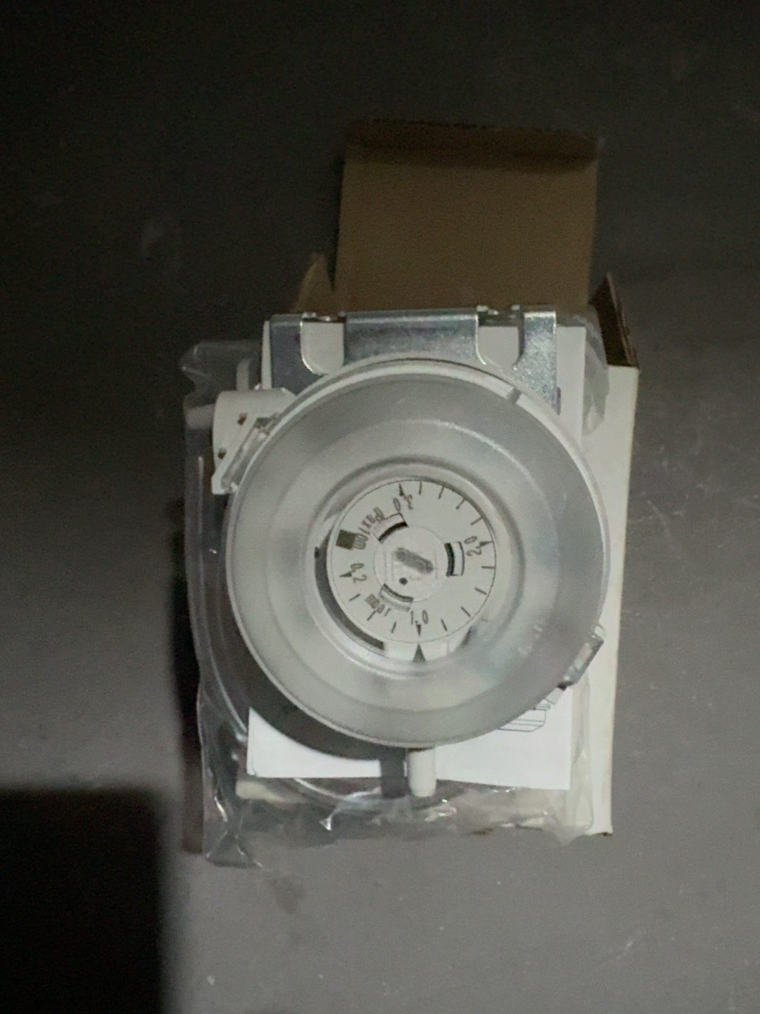 瑞士Huba富巴604系列604.9000002全新现货议价