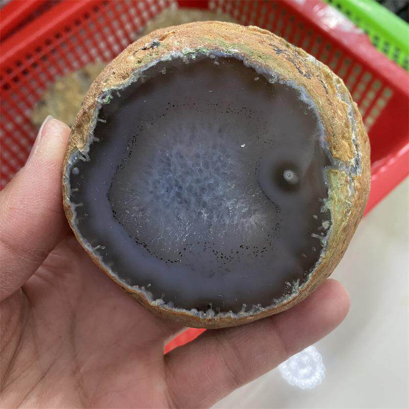 厂家天然水胆玛瑙摆件巴西玛瑙原石打磨水胆水晶工艺品收藏