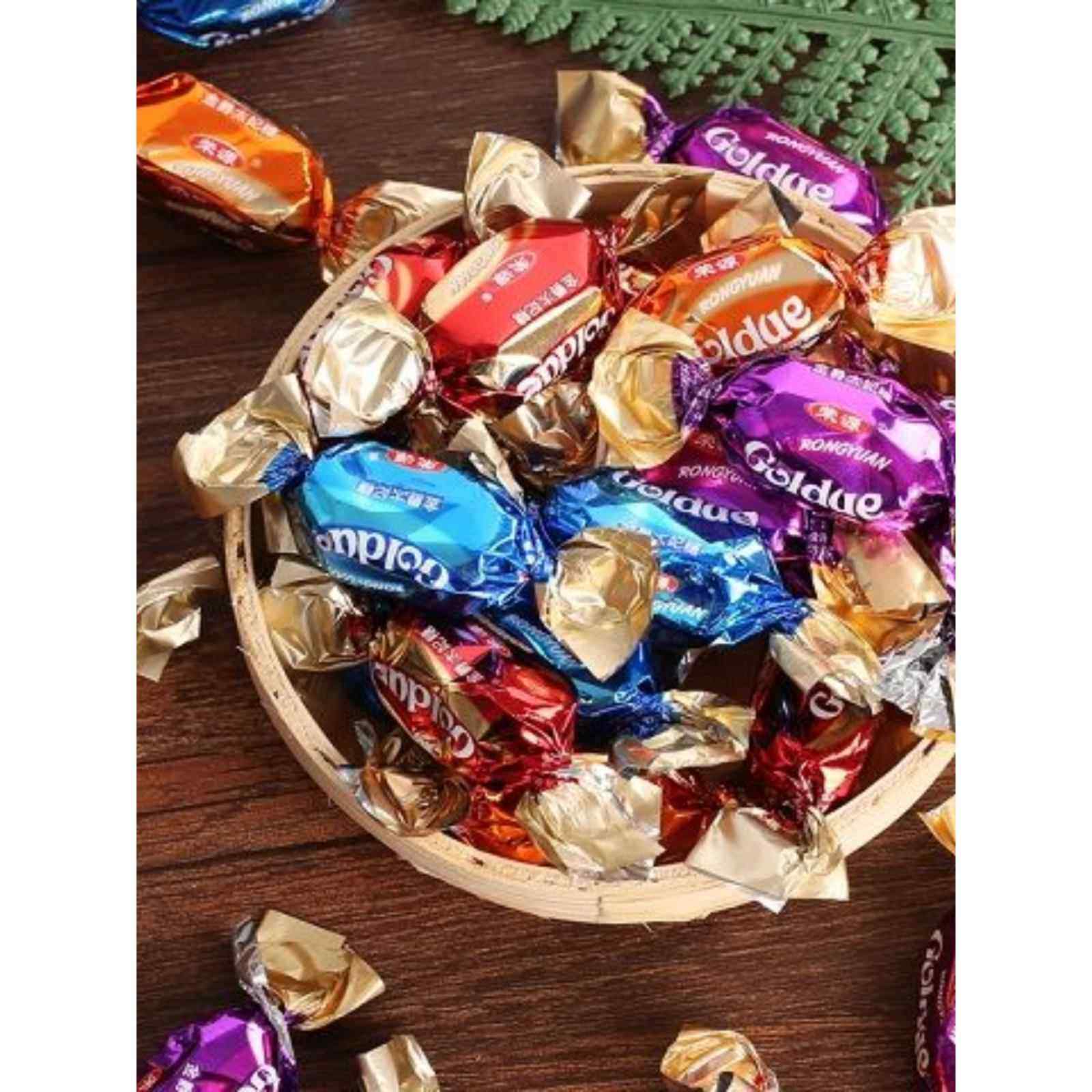 圣诞年货节礼物巧克力奶糖过年利是太妃喜糖果散装发批混合散装