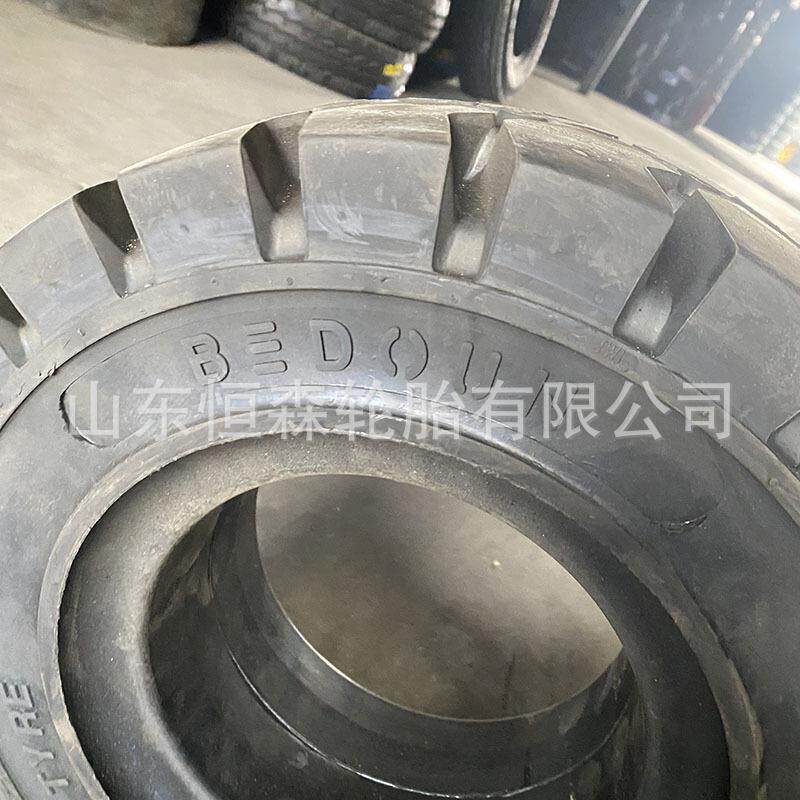 天马英文叉车轮胎18×7-8 28*9-15 650-10 700-12 825-15拖车轮胎